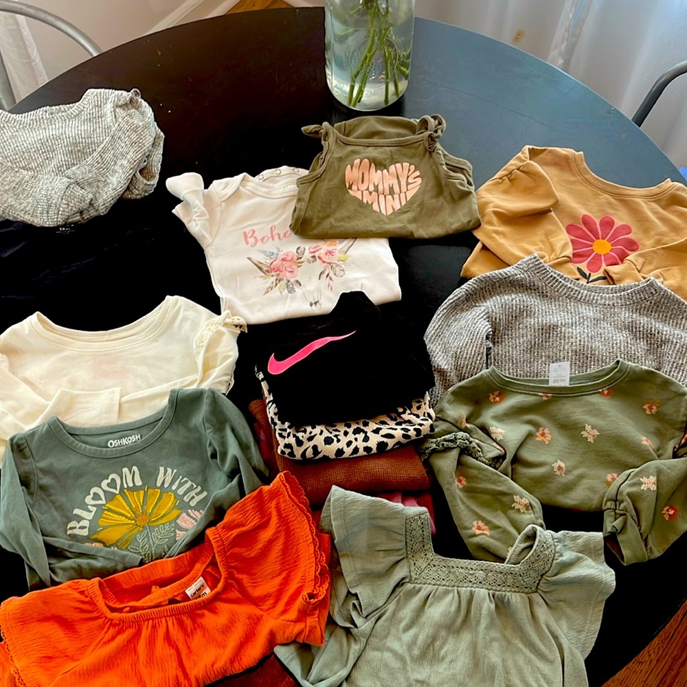 Lot of 18 Month Tops for Girls ❤️